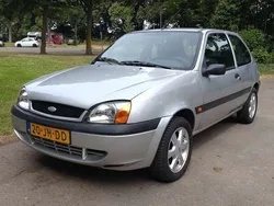 Grijs Gebruikt 2002 Ford Fiesta Hatchback | € 749 (Goede deal)