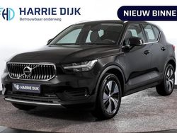 Zwart Gebruikt 2022 Volvo XC40 Inscription SUV | € 33.795 (Goede deal)