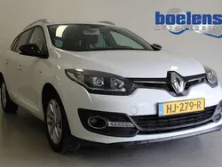 Wit Gebruikt 2015 Renault Mégane GrandTour LIMITED Stationwagen | € 9.847 (Duur)