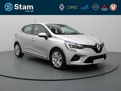 Grijs metallic Gebruikt 2021 Renault Clio V Zen Hatchback | € 17.490 (Goede deal)