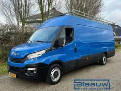 Blauw Gebruikt 2018 Iveco Daily Van | € 21.450