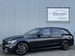 Grijs, metallic lak Gebruikt 2021 Mercedes C300 Business Stationwagen | € 28.395 (Iets duurder)