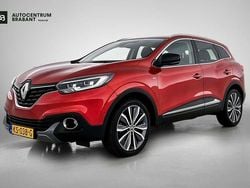 Rood Gebruikt 2016 Renault Kadjar Bose Edition SUV | € 12.895 (Eerlijke prijs)