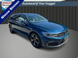Blauw Gebruikt 2022 VW Passat Business Stationwagen | € 27.995 (Eerlijke prijs)