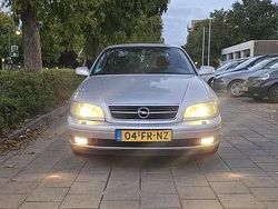 Gebruikt 2000 Opel Omega Sedan | € 1.200