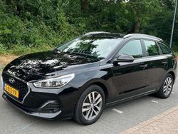 Zwart Gebruikt 2019 Hyundai i30 Comfort Stationwagen | € 12.000 (Super prijs)