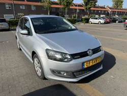 Grijs Gebruikt 2011 VW Polo Hatchback | € 3.500 (Eerlijke prijs)
