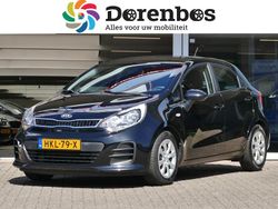 Zwart Gebruikt 2016 Kia Rio Comfort Hatchback | € 9.450 (Duur)