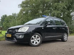 Zwart Gebruikt 2009 Kia Carens MPV | € 2.299 (Eerlijke prijs)
