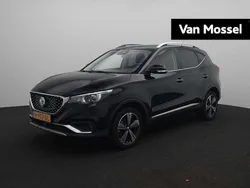 Zwart Gebruikt 2019 MG ZS Luxury Sedan | € 13.495 (Eerlijke prijs)