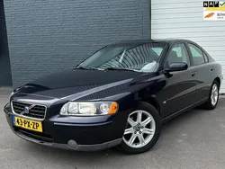 Blauw Gebruikt 2005 Volvo S60 Summum Sedan | € 3.695 (Goede deal)