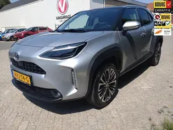 Grijs Gebruikt 2022 Toyota Yaris Cross Executive SUV | € 26.350 (Goede deal)