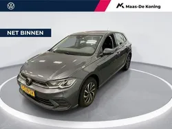 Grijs Gebruikt 2023 VW Polo Business Hatchback | € 20.940 (Eerlijke prijs)