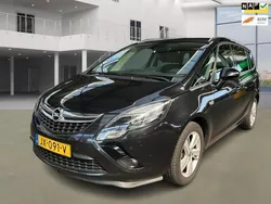 Zwart Gebruikt 2016 Opel Zafira Tourer MPV | € 6.500 (Super prijs)
