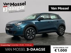 Blauw Nieuw 2025 Fiat 600 Urban SUV | € 28.695 (Goede deal)