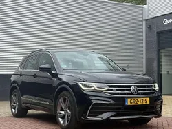 Zwart Gebruikt 2021 VW Tiguan R-line SUV | € 38.900 (Goede deal)