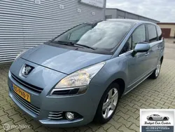 Blauw Gebruikt 2011 Peugeot 5008 MPV | € 4.750 (Eerlijke prijs)