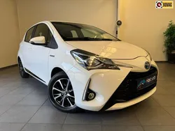 Wit Gebruikt 2018 Toyota Yaris Hatchback | € 15.750 (Eerlijke prijs)