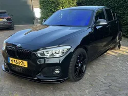 Zwart Gebruikt 2015 BMW 118 Sport Line Hatchback | € 13.000 (Duur)