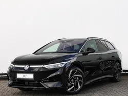Zwart Gebruikt 2025 VW ID.7 Pro Sedan | € 52.800 (Goede deal)