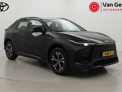 Zwart Nieuw 2025 Toyota bZ4X Active SUV | € 39.999