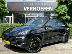 Zwart Gebruikt 2015 Porsche Cayenne SUV | € 29.950 (Eerlijke prijs)