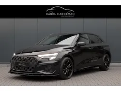 Zwart Gebruikt 2022 Audi A3 Advanced Hatchback | € 35.950