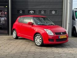 Rood Gebruikt 2009 Suzuki Swift Hatchback | € 1.475 (Super prijs)