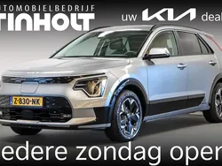 Grijs Gebruikt 2024 Kia e-Niro Advance SUV | € 32.750 (Eerlijke prijs)