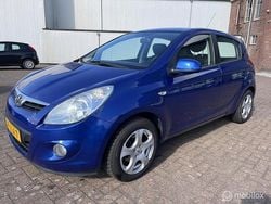 Blauw Gebruikt 2010 Hyundai i20 Hatchback | € 2.400 (Eerlijke prijs)