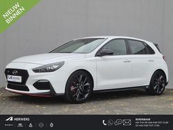 Polar white (pyw) Gebruikt 2019 Hyundai i30 Hatchback | € 26.435 (Eerlijke prijs)