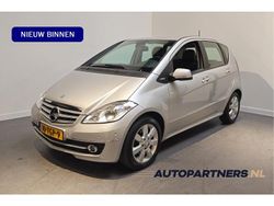 Grijs Gebruikt 2010 Mercedes A180 Avantgarde MPV | € 8.450 (Iets duurder)
