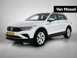 Wit Gebruikt 2021 VW Tiguan Business SUV | € 24.900 (Super prijs)