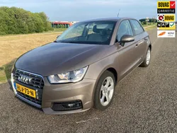 Grijs Gebruikt 2015 Audi A1 Sportback Sport Hatchback | € 13.250 (Eerlijke prijs)