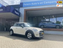 Wit Gebruikt 2016 Mini Cooper Business Hatchback | € 9.990 (Eerlijke prijs)