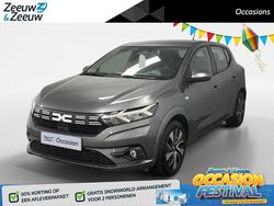 Grijs Gebruikt 2024 Dacia Sandero Expression Hatchback | € 16.935 (Eerlijke prijs)