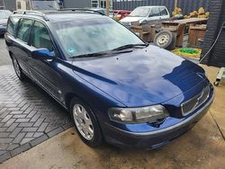 Blauw Gebruikt 2001 Volvo V70 Comfort Stationwagen | € 700 (Super prijs)