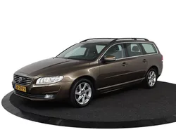 Bruin zwart Gebruikt 2014 Volvo V70 Performance Stationwagen | € 24.900
