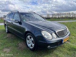 Zwart Gebruikt 2004 Mercedes E200 Classic Stationwagen | € 4.500 (Eerlijke prijs)