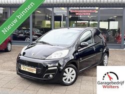 Zwart Gebruikt 2012 Peugeot 107 Envy Hatchback | € 4.650 (Eerlijke prijs)