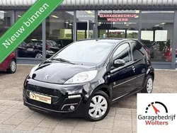 Zwart Gebruikt 2012 Peugeot 107 Envy Hatchback | € 4.650 (Eerlijke prijs)