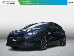 Zwart Nieuw 2025 Kia Ceed Hatchback | € 36.290 (Duur)