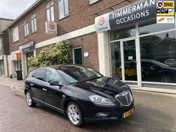 Zwart Gebruikt 2009 Lancia Delta Hatchback | € 5.650 (Eerlijke prijs)
