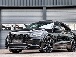 Zwart Gebruikt 2024 Audi RS Q8 Design SUV | € 179.950 (Iets duurder)