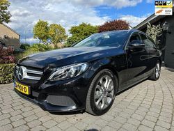 Zwart Gebruikt 2018 Mercedes C180 Stationwagen | € 16.400 (Goede deal)