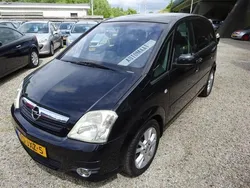 Zwart Gebruikt 2009 Opel Meriva Cosmo MPV | € 2.795 (Eerlijke prijs)