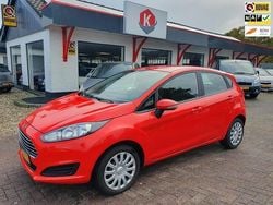 Rood Gebruikt 2014 Ford Fiesta Style Hatchback | € 5.450 (Eerlijke prijs)