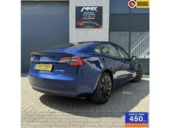 Blauw Gebruikt 2022 Tesla Model 3 Long Range Sedan | € 33.999 (Iets duurder)