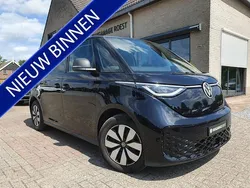 Zwart Gebruikt 2023 VW ID. Buzz Van | € 37.750 (Goede deal)
