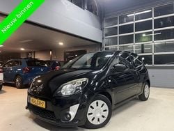 Zwart Gebruikt 2010 Renault Twingo Authentique Hatchback | € 1.999 (Goede deal)